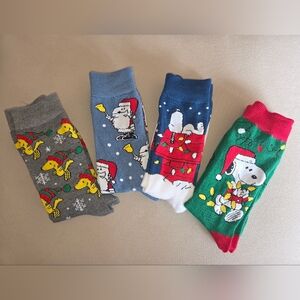 Holiday Snoopy & Woodstock Crew Socks - Festive Multi-Color Set